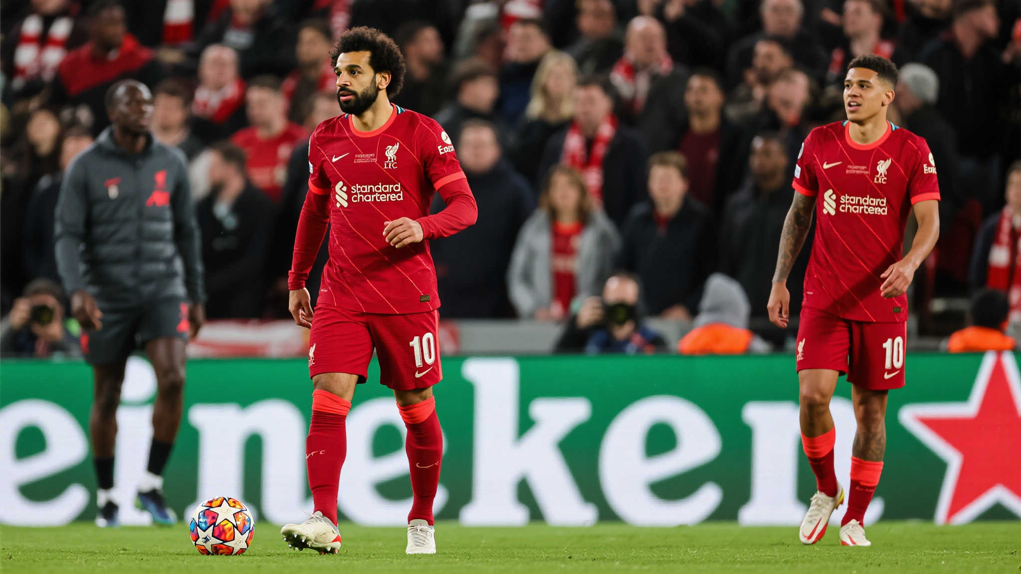 随着萨拉赫逐渐步入职业生涯晚期，加上马内离队后留下